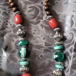 Elegant Beaded Necklace with Silver Accents